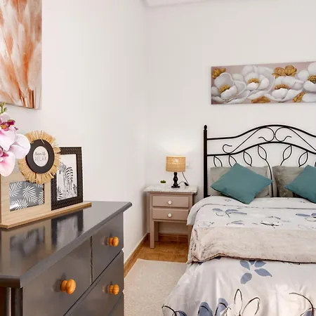 Torrevilbao Cosy Cerca De La Playa تورّيفيِخا